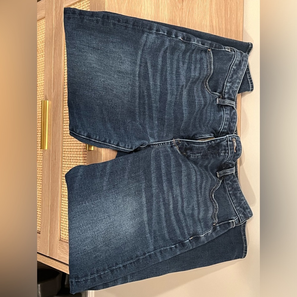American Eagle Dream Jeans size 14